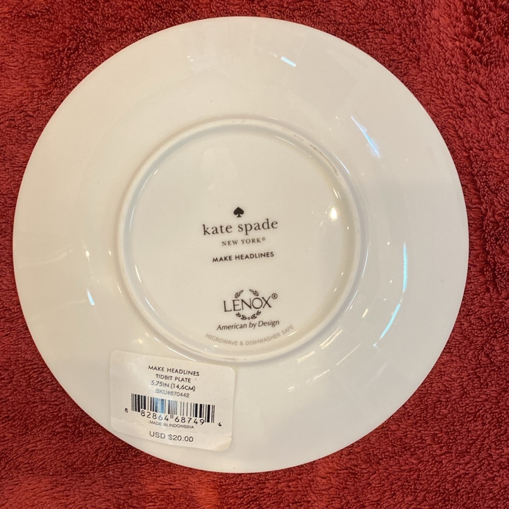 NWT Kate Spade Lenox Make Headlines Tidbit plate - Picture 2 of 2